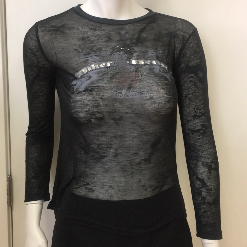 Printed shear long sleeve top